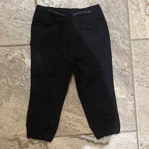 Like New Size 18months Garanimals Black jogger Bottoms